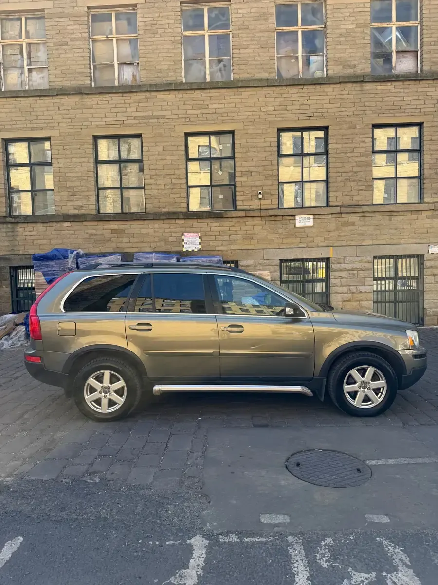 Usado Volvo XC90 185 HP (136 kW) 2009 Verde SUV
