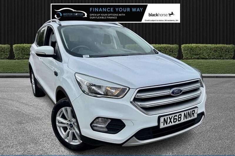 Used Ford Kuga Zetec 120 HP (88 kW) 2018 White SUV