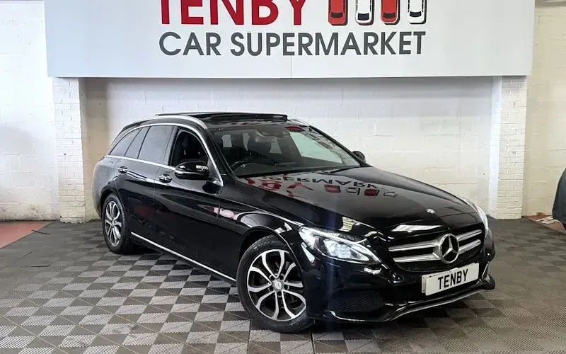 Used Mercedes C200 Premium 136 HP (100 kW) 2018 Estate