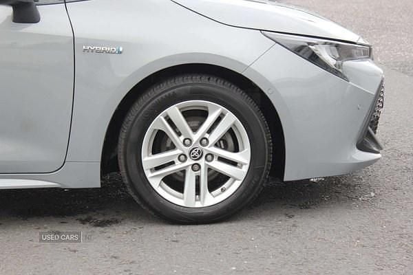 Used Toyota Corolla 122 HP (89 kW) 2021 Grey Hatchback
