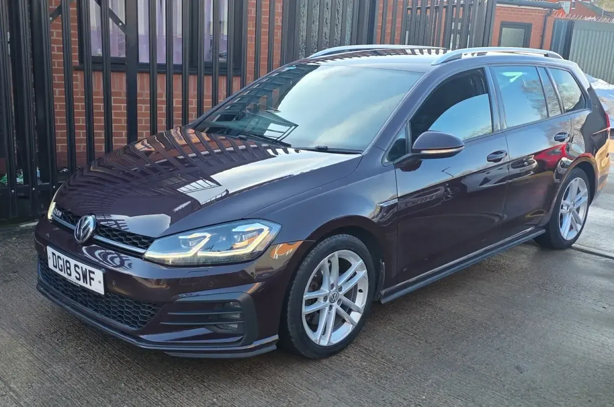 Used VW Golf VII GTD 184 HP (135 kW) 2018 Black Estate