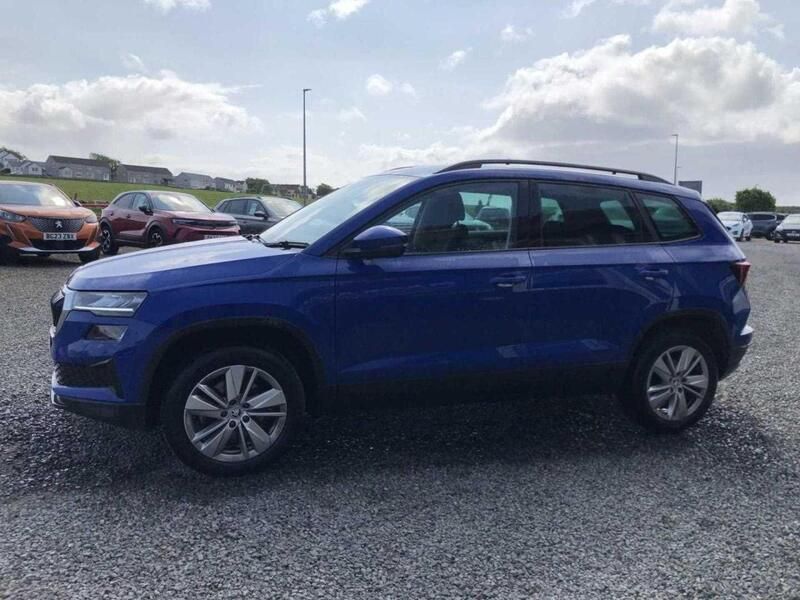 Blue Used 2024 Skoda Karoq SE Drive SUV | £21,995 (A bit pricey) - Image 1/4