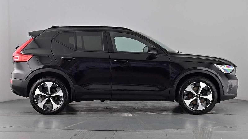 Used Volvo XC40 Ultimate 2023 Black SUV