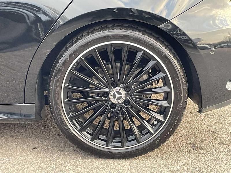 Used Mercedes A180 AMG Line Premium Plus 136 HP (100 kW) 2025 Black Hatchback