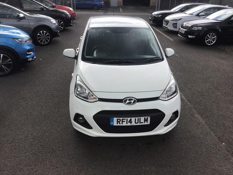 Usado Hyundai i10 SE 2014 Branco Citadino