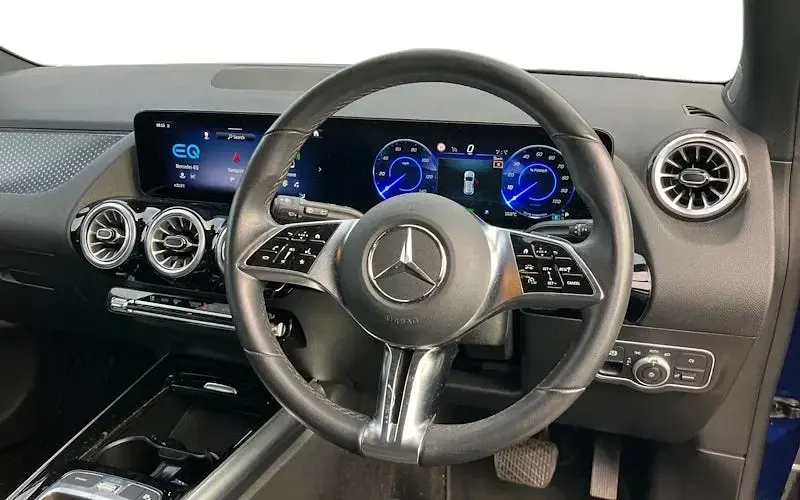 Begagnad Mercedes EQA250+ Executive 139 kW (190 HK) 2026 SUV