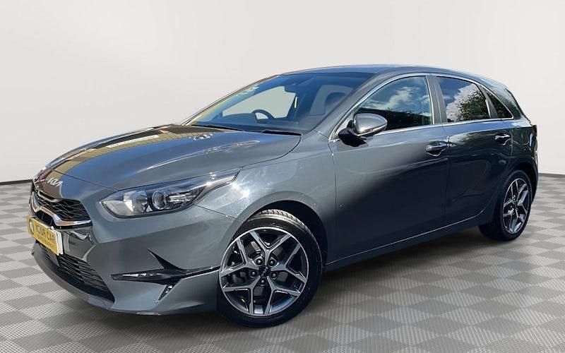 Gebraucht Kia Ceed 160 PS (117 kW) 2023 Kleinwagen