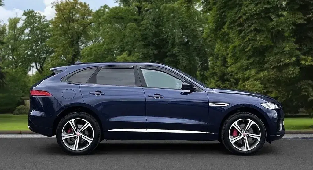 Used Jaguar F-Pace S 300 HP (220 kW) 2016 Blue SUV