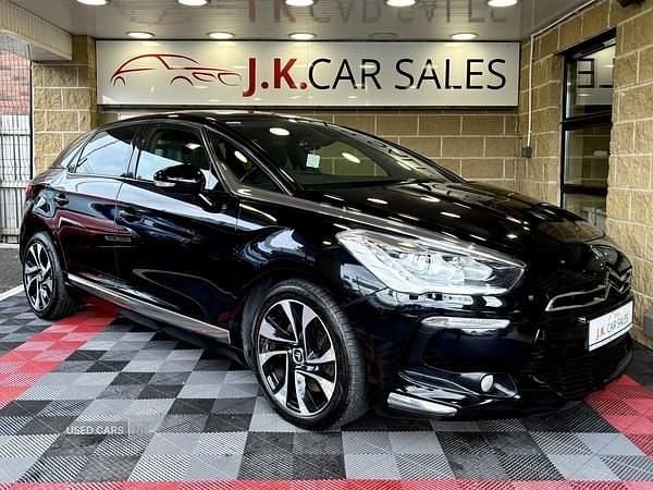 Used Citroën DS5 161 HP (118 kW) 2014 Black Hatchback