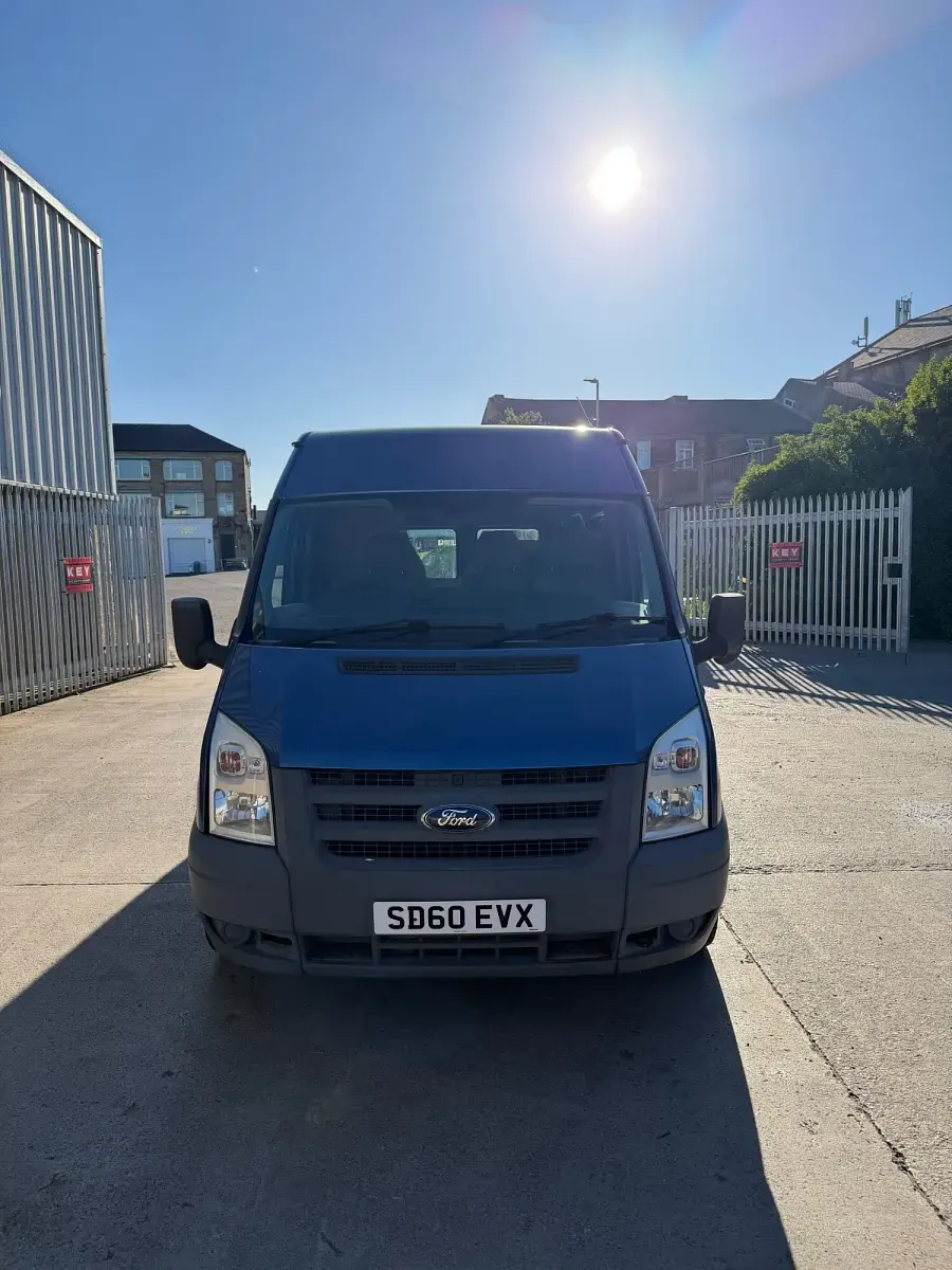Used Ford Transit 115 HP (84 kW) 2010 Blue Van