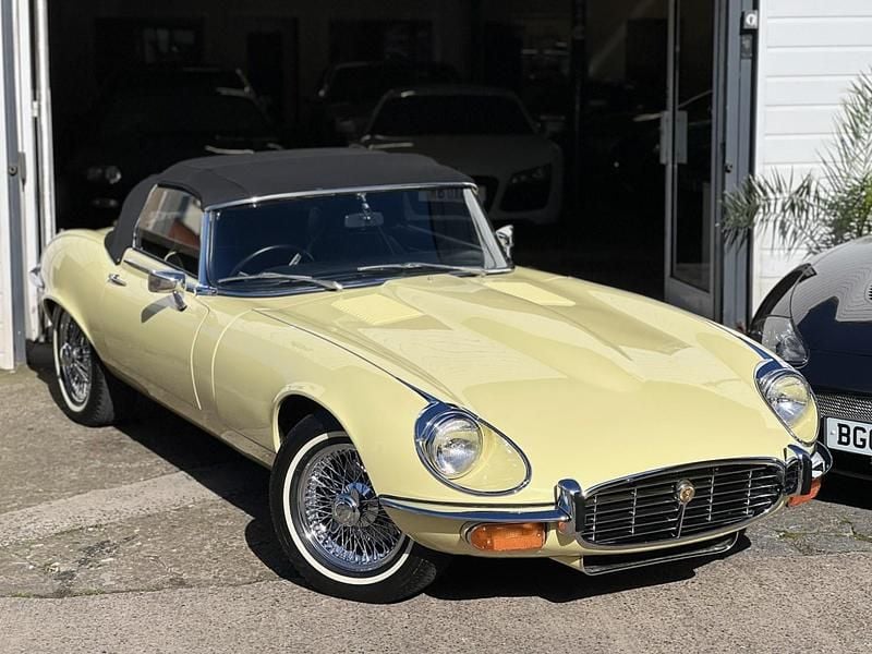 Used Jaguar E-Type 1973 Yellow Cabriolet