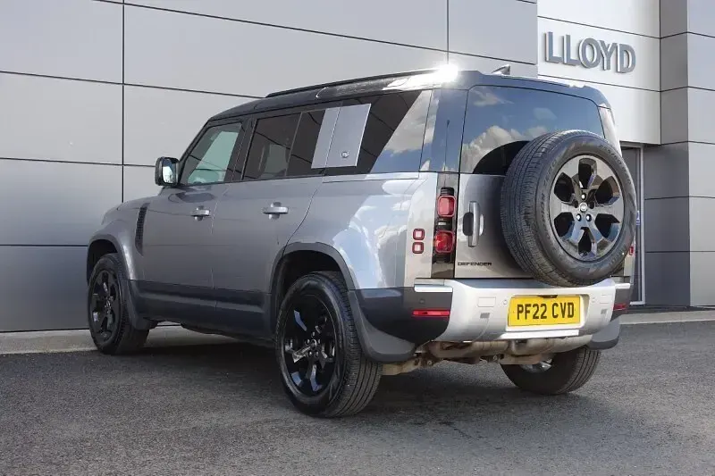 Used Land Rover Defender SE 2022 Grey SUV