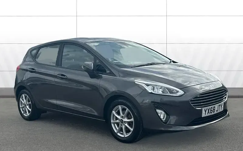 Used Ford Fiesta Zetec 101 HP (74 kW) 2018 Hatchback