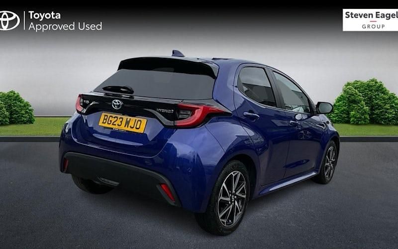 Used Toyota Yaris Hybrid Design 116 HP (85 kW) 2026 Hatchback