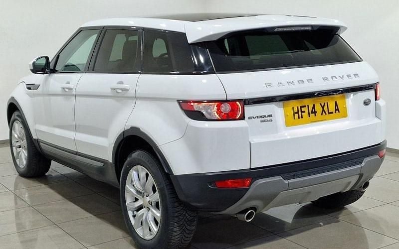 Used Land Rover Range Rover evoque Pure 190 HP (139 kW) 2015 SUV