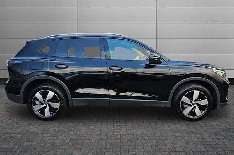 Used VW Tiguan Match 150 HP (110 kW) 2025 Grenadilla black SUV