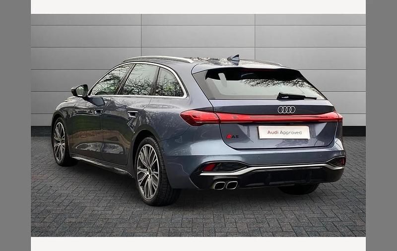 Used Audi A5 Advanced 204 HP (150 kW) 2025 Horizon blue Estate