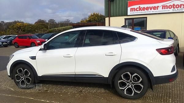 Used Renault Arkana Version S 2022 White SUV