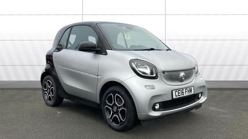 Silver Used 2016 Smart ForTwo Coupé Premium Coupe | £7,393 (Fair price) - Image 1/3