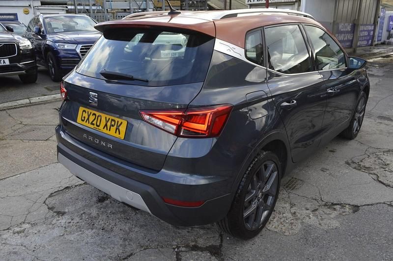 Used Seat Arona XCELLENCE Lux 115 HP (84 kW) 2020 Grey SUV