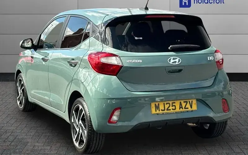 Used Hyundai i10 Premium 63 HP (46 kW) 2026 Hatchback