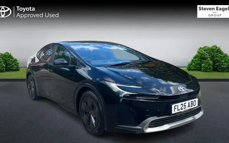 Used Toyota Prius Design 223 HP (164 kW) 2025 Hatchback