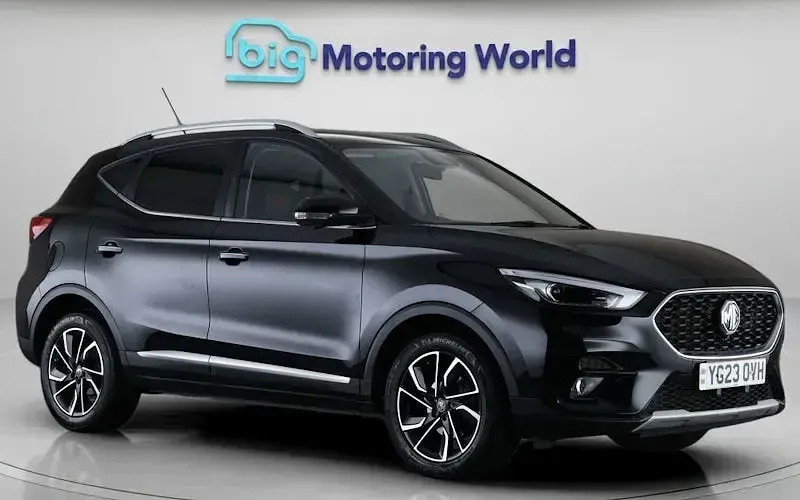 Usado MG ZS Exclusive 106 HP (77 kW) 2023 SUV