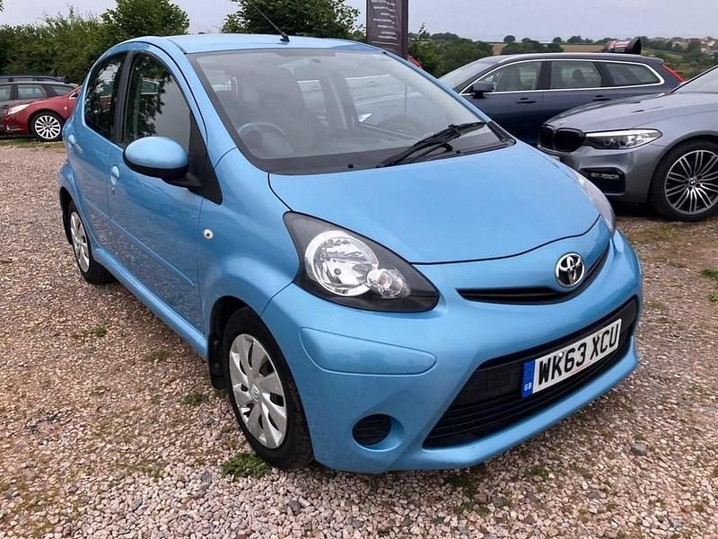 Blue Used 2013 Toyota Aygo Hatchback | £7,995 (Fair price) - Image 1/4