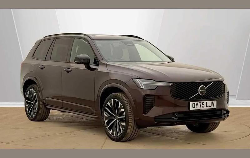 Used Volvo XC90 Plus 247 HP (181 kW) 2025 Red SUV