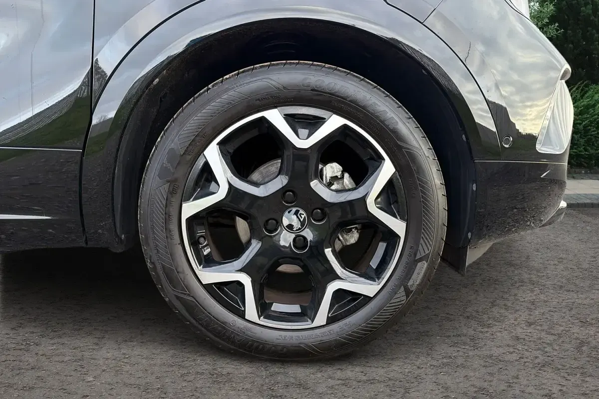 Used Vauxhall Mokka Ultimate 136 HP (100 kW) 2025 Black SUV