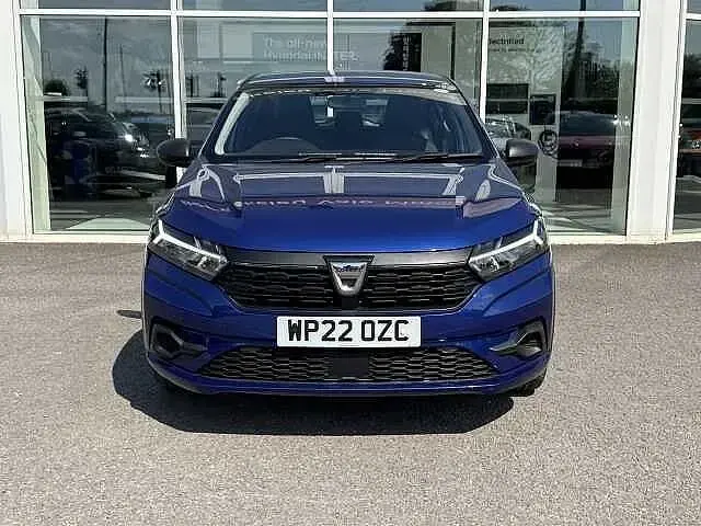 Begagnad Dacia Sandero Essentiel 2022 Blå Halvkombi