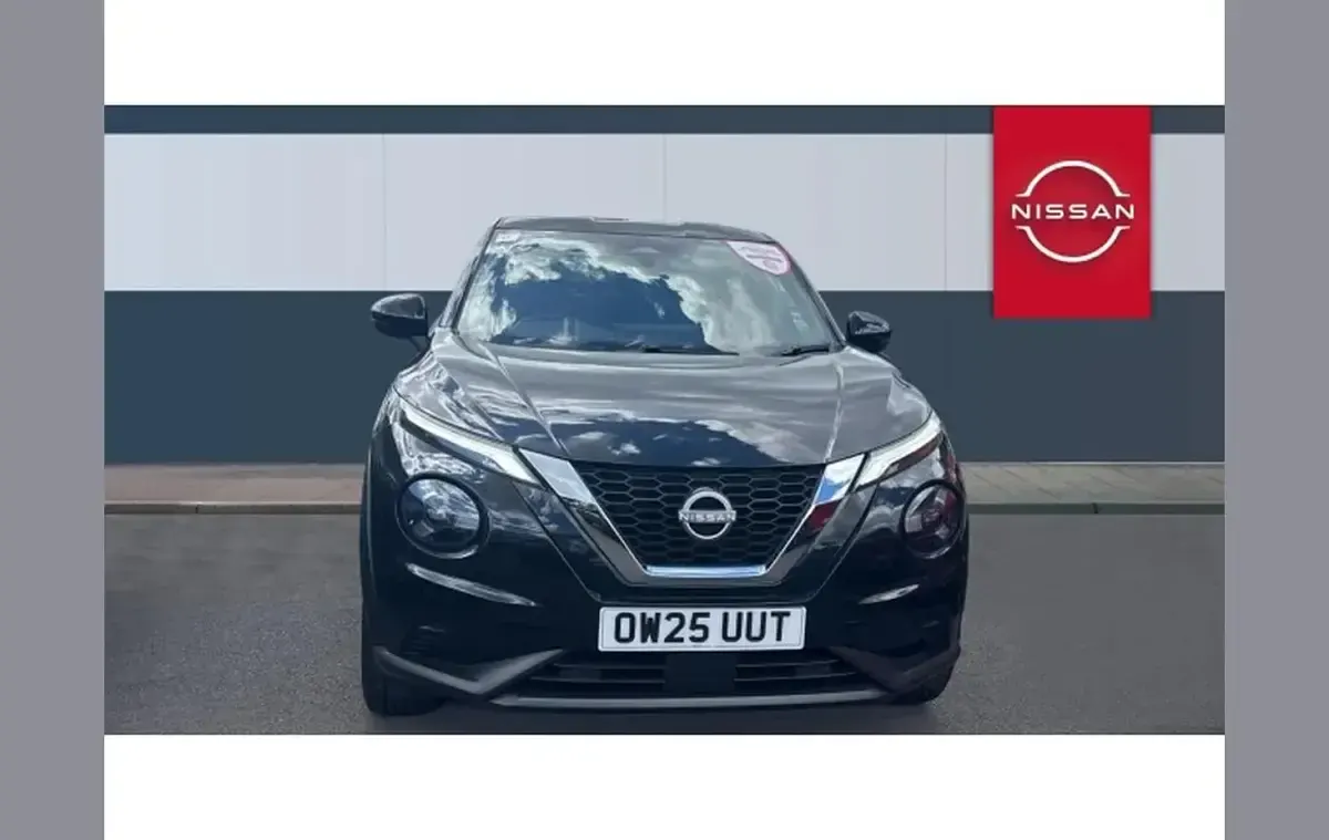 Used Nissan Juke N-Connecta 114 HP (83 kW) 2025 Black SUV