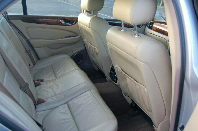 Used Jaguar XJ6 240 HP (176 kW) 2004 Sedan