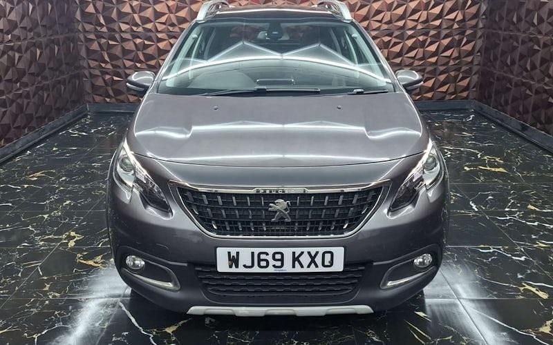 Used Peugeot 2008 Allure Premium 110 HP (80 kW) 2019 Grey SUV