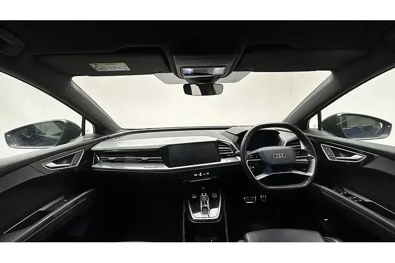 Used Audi Q4 e-tron Black Edition 210 kW (286 HP) 2024 Blue SUV