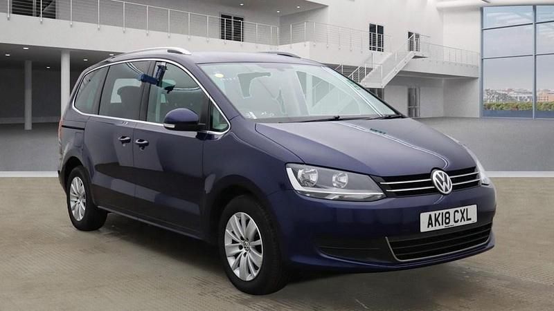 Midnight blue Used 2018 VW Sharan SE MPV | £13,975 (Fair price) - Image 1/4