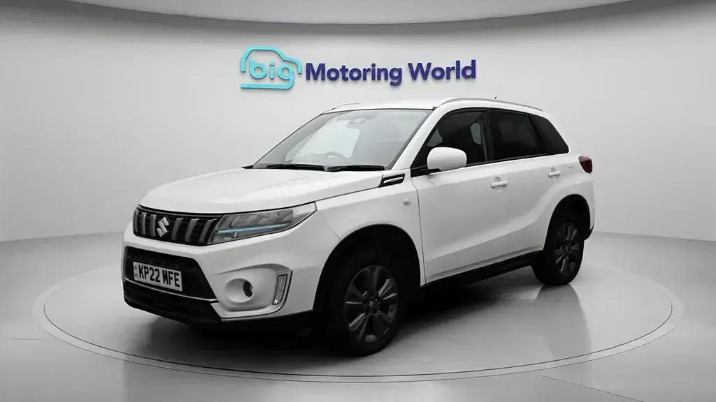 Gebraucht Suzuki Vitara SZ-T 129 PS (94 kW) 2022 Weiß SUV