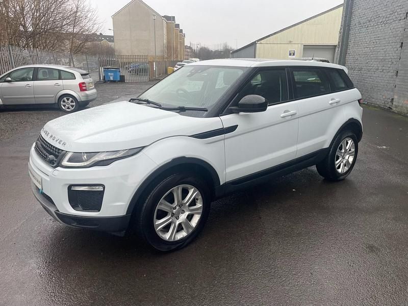 Used Land Rover Range Rover evoque SE 2016 White Estate