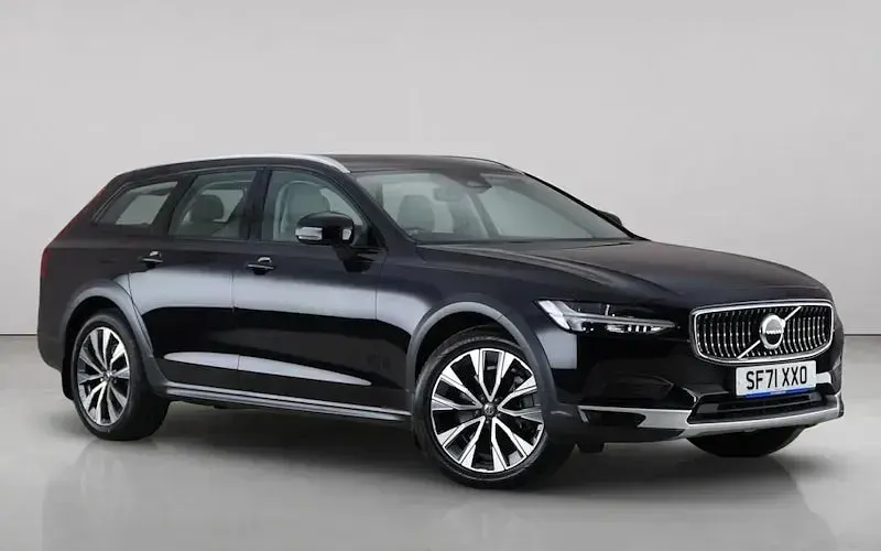 Used Volvo V90 CC 235 HP (172 kW) 2021 Estate