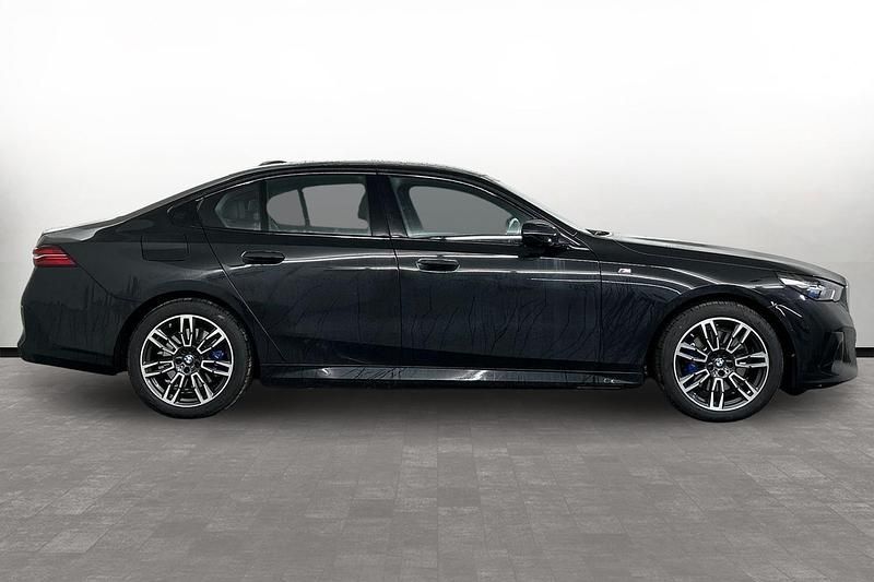 Used BMW 520 M Sport 205 HP (150 kW) 2025 Black