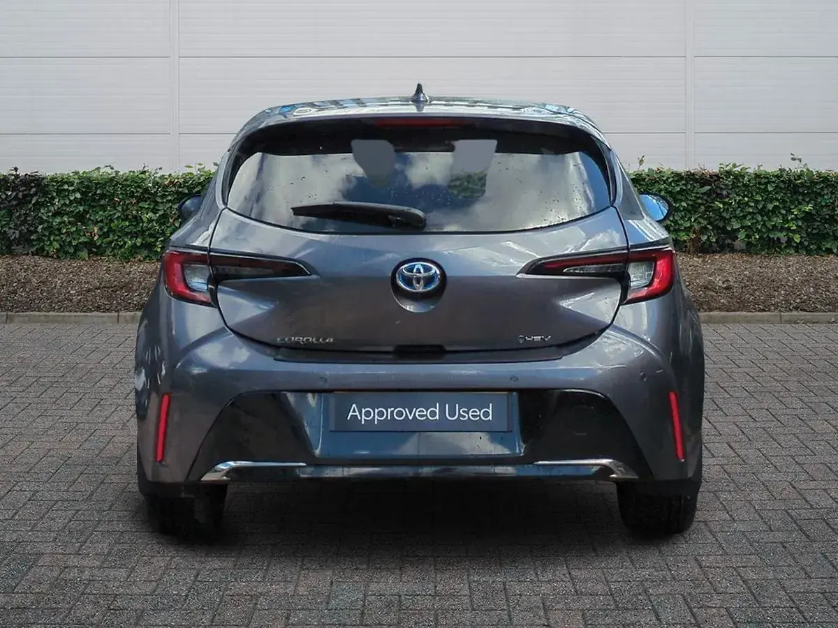 New Toyota Corolla Design 196 HP (144 kW) 2026 Grey Hatchback
