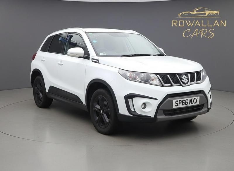 Used Suzuki Vitara 2016 White SUV