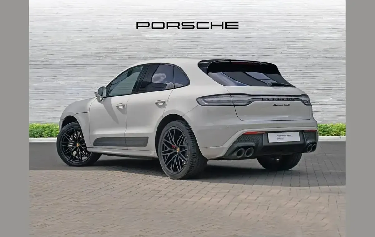 Used Porsche Macan 434 HP (319 kW) 2025 Grey SUV