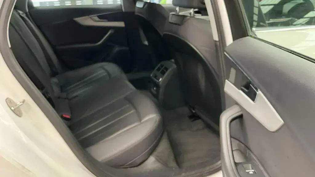 Used Audi A4 Sport 2019 White Estate