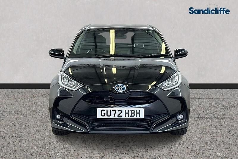 Used Toyota Yaris Hybrid Design 2024 Black Hatchback