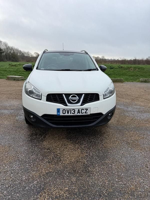 Used Nissan Qashqai 360º 2013 White SUV