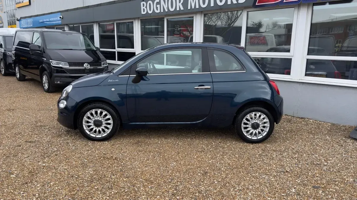 Used Fiat 500 Dolcevita 70 HP (51 kW) 2022 Blue Hatchback