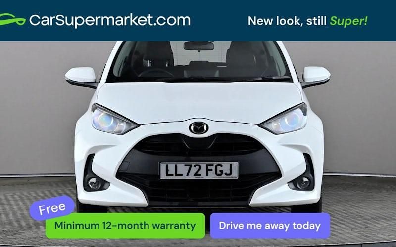 Begagnad Mazda 2 116 HK (85 kW) 2023 Vit Halvkombi