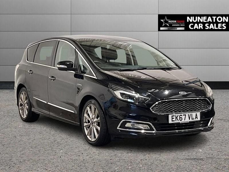 Black Used 2017 Ford S-MAX Vignale MPV | £13,800 (Fair price) - Image 1/4
