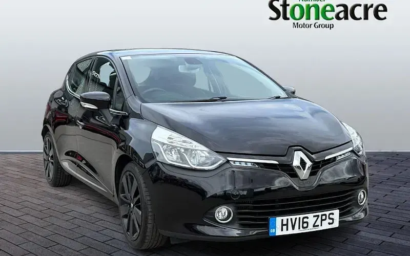 Used Renault Clio Dynamique 90 HP (66 kW) 2018 Hatchback